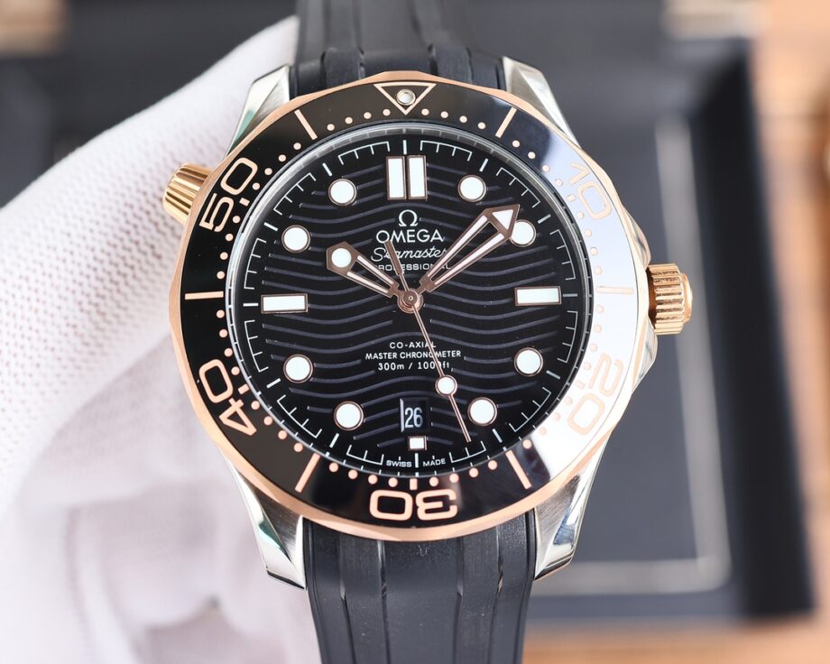 Seamaster Diver Co‑Axial Master Chronometer 42mm Black & Gold